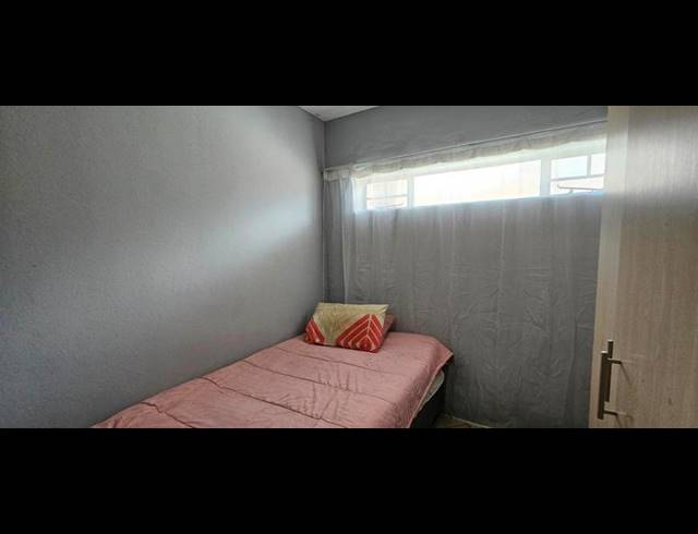 2 BEDROOM APARTMENT FOR SALE IN LOTUS GARDENS